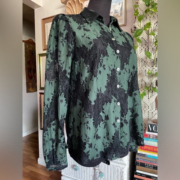 5 for $35 Acos&a green lace top - Picture 7 of 8